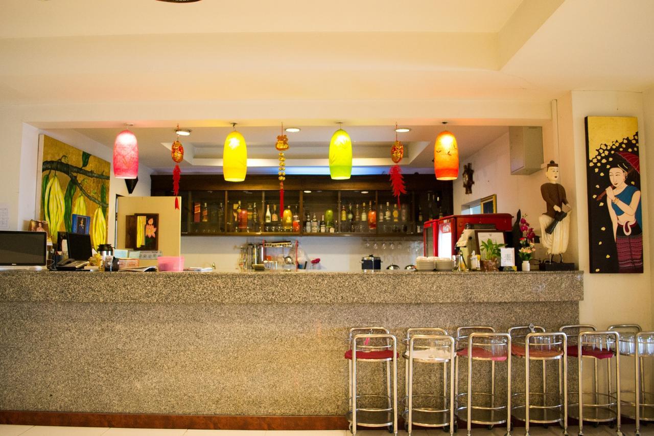 Win Place Hotel Chiang Mai Ngoại thất bức ảnh