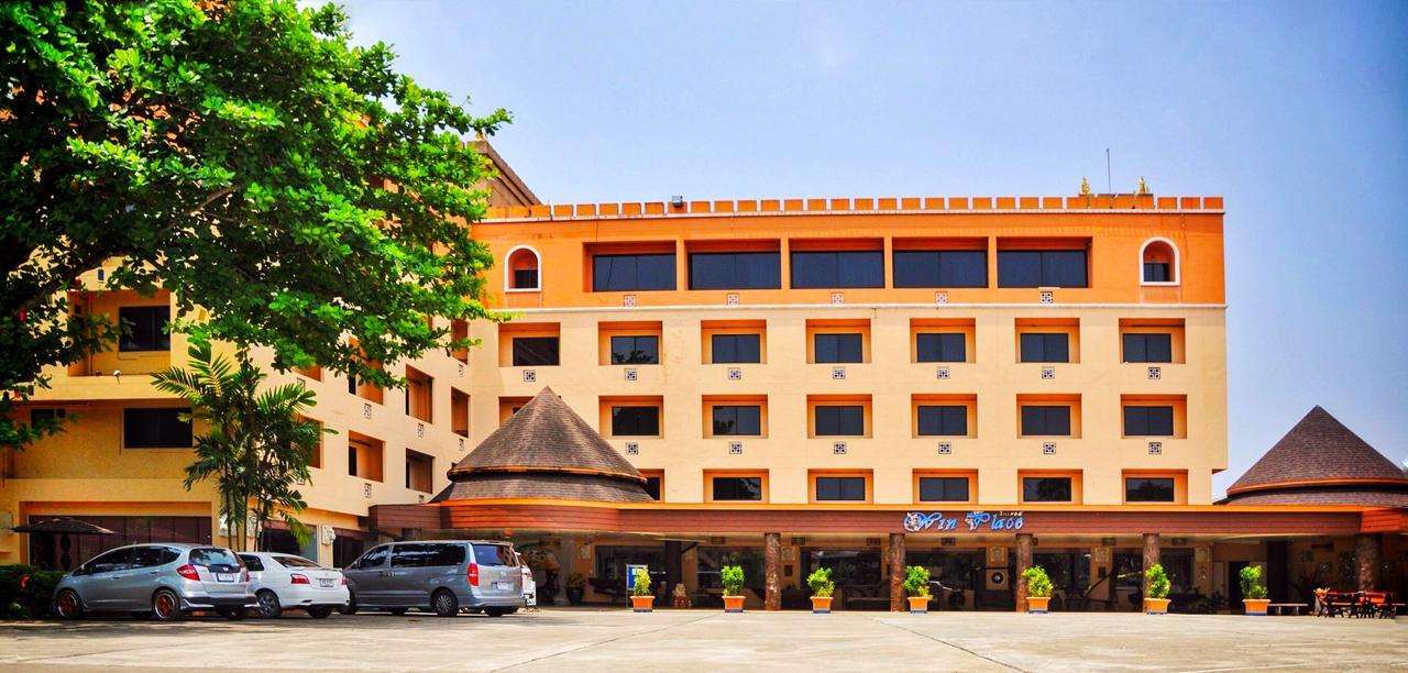 Win Place Hotel Chiang Mai Ngoại thất bức ảnh