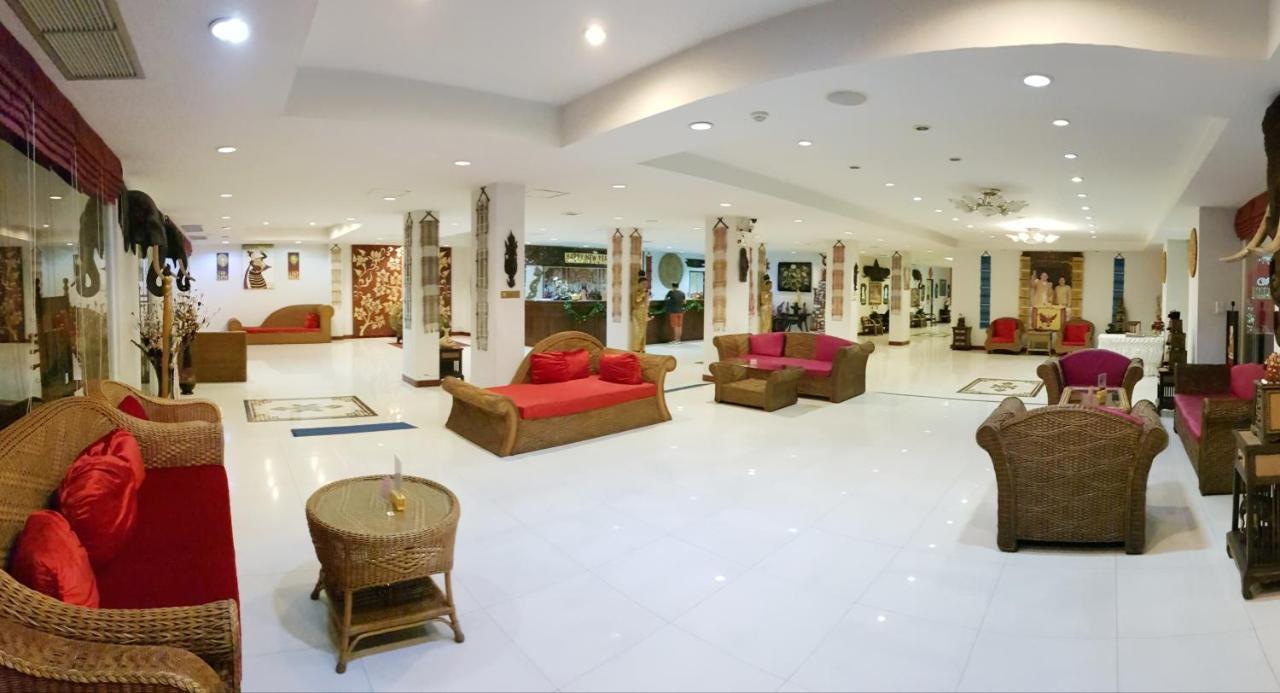 Win Place Hotel Chiang Mai Ngoại thất bức ảnh